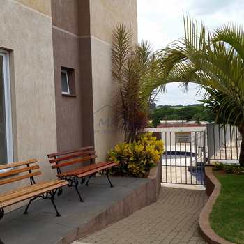 Apartamento em Pirassununga, bairro Residencial Star Vann Ess