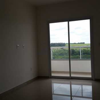 Apartamento em Pirassununga, bairro Residencial Star Vann Ess