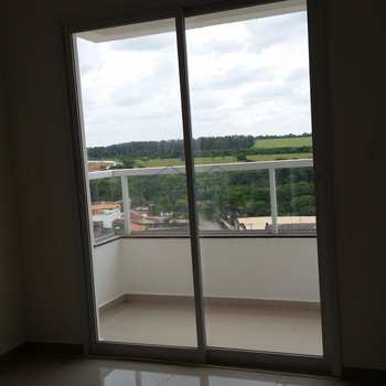 Apartamento em Pirassununga, bairro Residencial Star Vann Ess