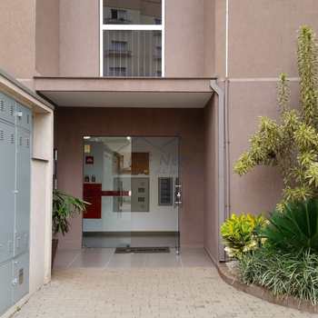 Apartamento em Pirassununga, bairro Residencial Star Vann Ess