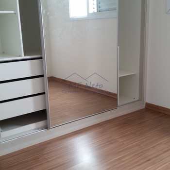 Apartamento em Pirassununga, bairro Residencial Star Vann Ess