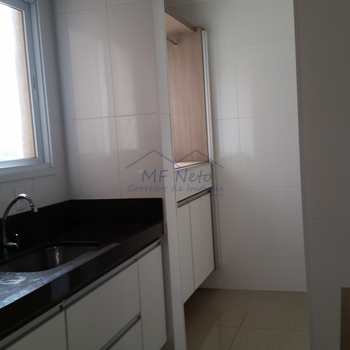 Apartamento em Pirassununga, bairro Residencial Star Vann Ess