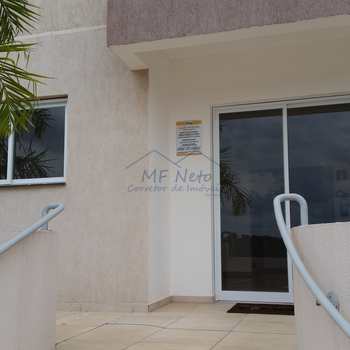 Apartamento em Pirassununga, bairro Residencial Star Vann Ess