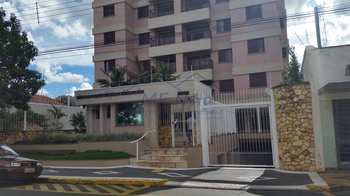 Apartamento, código 10131446 em Pirassununga, bairro Centro