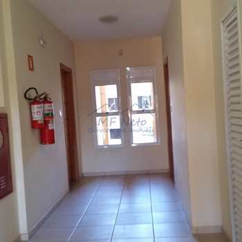 Apartamento em Pirassununga, bairro Spazio Painguás
