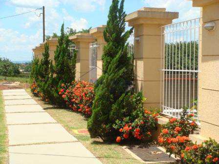 Apartamento em Pirassununga, no bairro Spazio Painguás