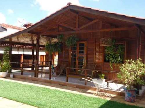 Casa, código 10131476 em Pirassununga, bairro Cachoeira de Emas