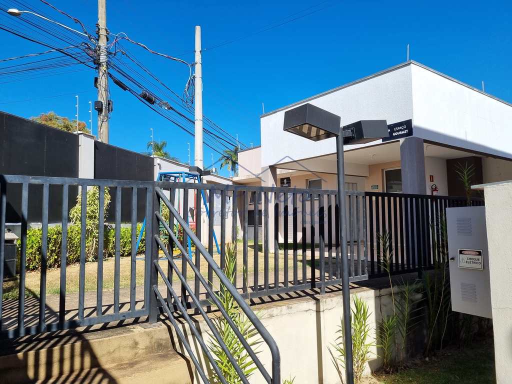 Apartamento em Pirassununga, no bairro Residencial Ville Liberta