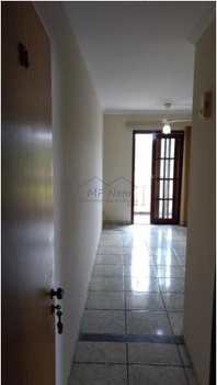 Apartamento, código 10131518 em Pirassununga, bairro Jardim Elite