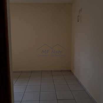Apartamento em Pirassununga, bairro Spazio Painguás