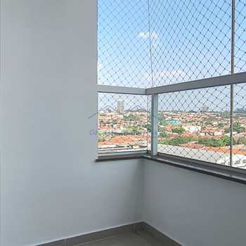 Apartamento em Pirassununga, bairro Residencial Star Vann Ess