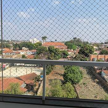 Apartamento em Pirassununga, bairro Residencial Star Vann Ess