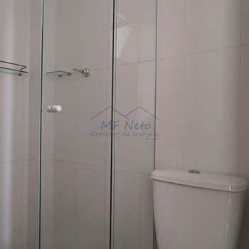 Apartamento em Pirassununga, bairro Residencial Star Vann Ess