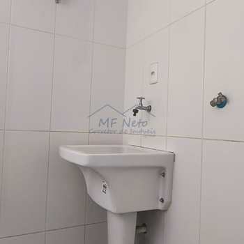 Apartamento em Pirassununga, bairro Residencial Star Vann Ess