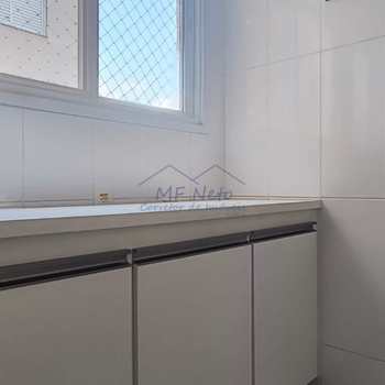 Apartamento em Pirassununga, bairro Residencial Star Vann Ess