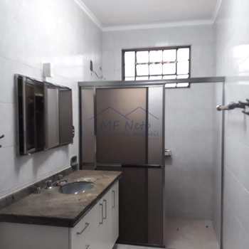 Casa em Pirassununga, bairro Cidade Jardim