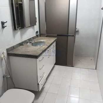 Casa em Pirassununga, bairro Cidade Jardim
