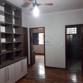 Casa em Pirassununga, bairro Cidade Jardim