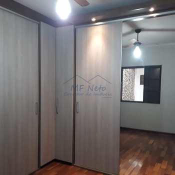 Casa em Pirassununga, bairro Cidade Jardim