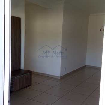 Apartamento em Pirassununga, bairro Residencial Herminia Beck