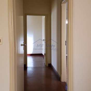 Casa em Pirassununga, bairro Centro