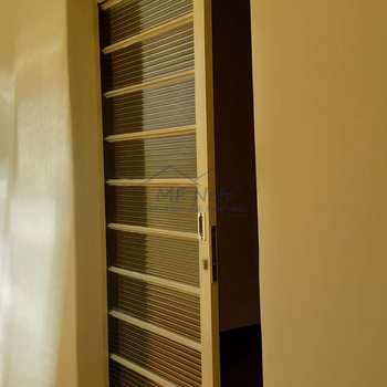 Casa em Pirassununga, bairro Centro