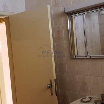 Casa em Pirassununga, bairro Centro