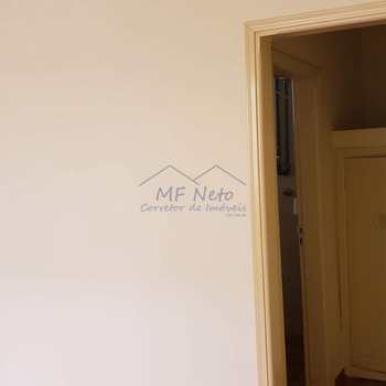 Casa em Pirassununga, bairro Centro