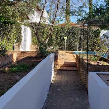 Casa em Pirassununga, bairro Cidade Jardim