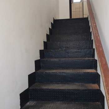 Casa em Pirassununga, bairro Cidade Jardim
