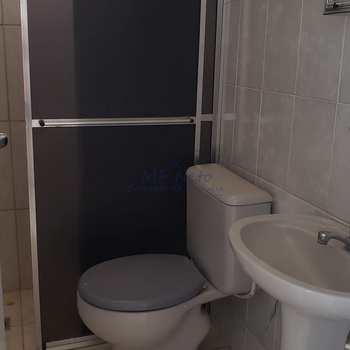 Casa em Pirassununga, bairro Cidade Jardim