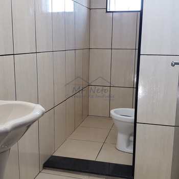 Casa em Pirassununga, bairro Cidade Jardim