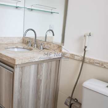 Apartamento em Pirassununga, bairro Residencial Herminia Beck