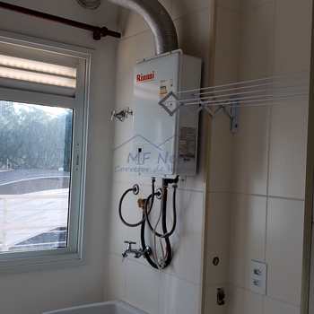 Apartamento em Pirassununga, bairro Residencial Herminia Beck