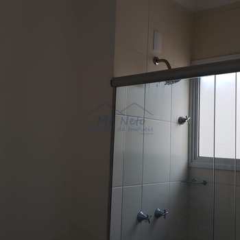 Apartamento em Pirassununga, bairro Residencial Herminia Beck
