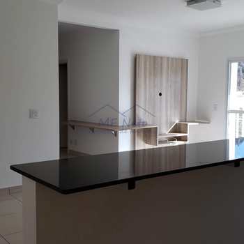 Apartamento em Pirassununga, bairro Residencial Herminia Beck