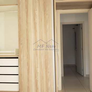 Apartamento em Pirassununga, bairro Residencial Herminia Beck