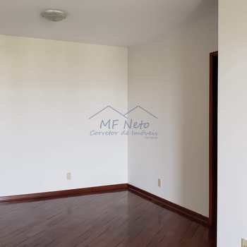 Apartamento em Pirassununga, bairro Residencial Planalto