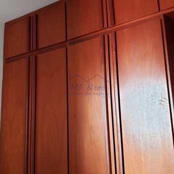 Apartamento em Pirassununga, bairro Residencial Planalto