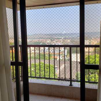 Apartamento em Pirassununga, bairro Residencial Planalto