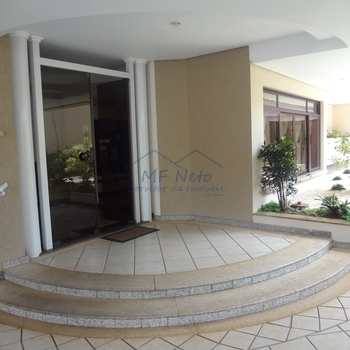 Apartamento em Pirassununga, bairro Residencial Planalto