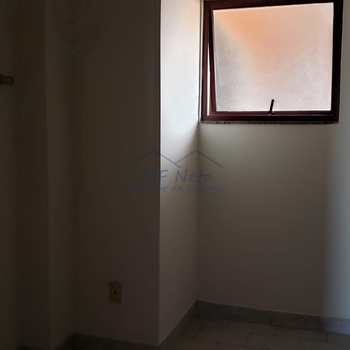 Apartamento em Pirassununga, bairro Residencial Planalto