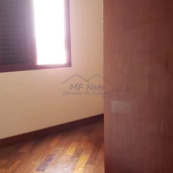 Apartamento em Pirassununga, bairro Residencial Planalto