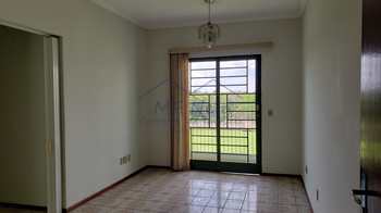 Apartamento, código 10131756 em Pirassununga, bairro Vila Paulista