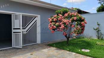 Casa, código 10131764 em Pirassununga, bairro Cidade Jardim