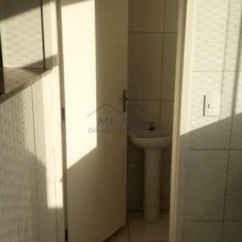 Casa em Pirassununga, bairro Centro