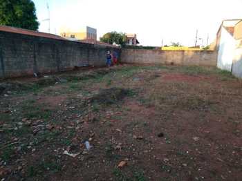 Terreno, código 10131822 em Pirassununga, bairro Parque dos Eucaliptos