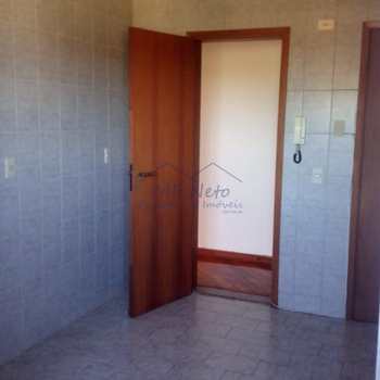 Apartamento em Pirassununga, bairro Residencial Planalto
