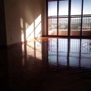 Apartamento em Pirassununga, bairro Residencial Planalto