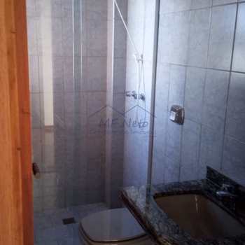 Apartamento em Pirassununga, bairro Residencial Planalto